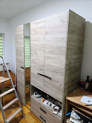 Krnjača, garsonjera