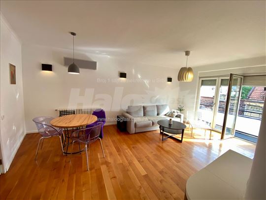 Namesten stan u Molerovoj, bez ag provizije