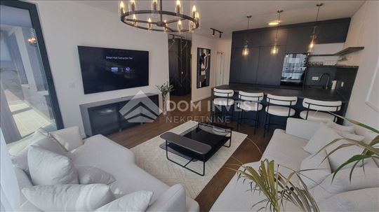 Luksuzno opremljen, 3.0, 82m2, Lastavica