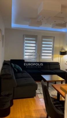 Na prodaju duplex u centru Stare Pazove