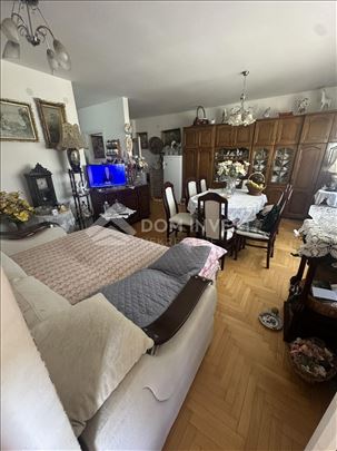 Odličan trosoban u naselju Stepa Stepanović, 84m2