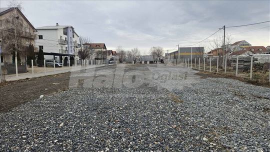 PLAC ALTINA izdavanje, nasut, ogradjen, struja