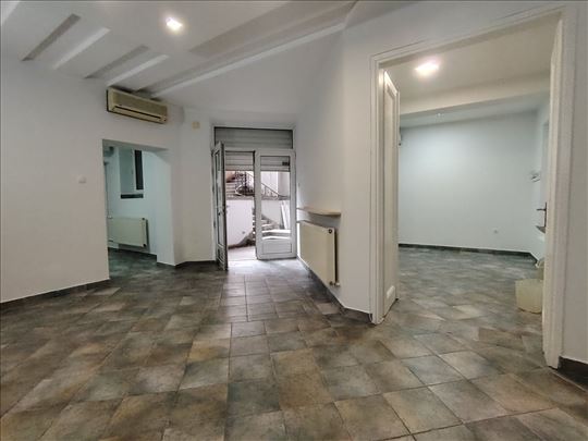 Poslovni prostor na atraktivnoj lokaciji 