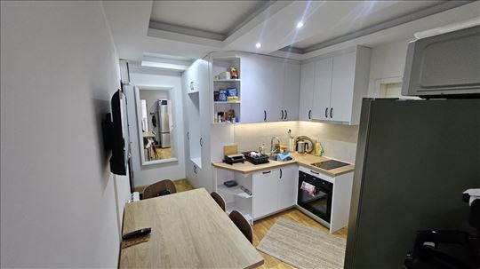 Prelep, kompletno nov, dvosoban stan - Cvetkova pi