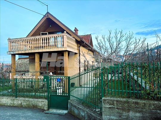 Avala - Beli Potok - Plac sa kućom