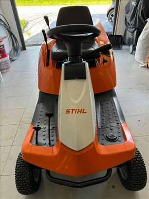 Prodajem traktor kosilicu