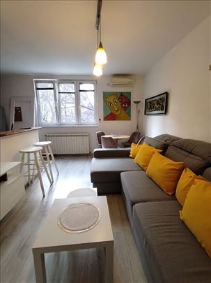 Renoviran stan na Dorćolu, kod Kalemegdana