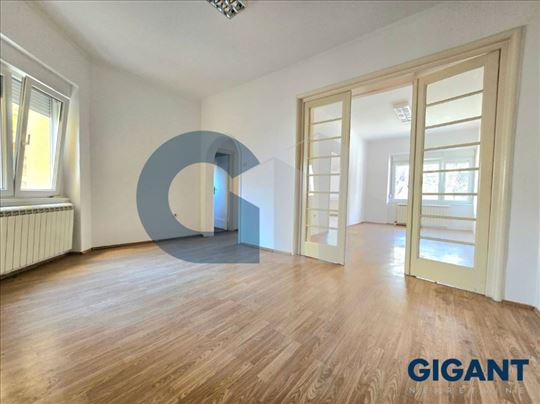 Skadarlija, 85m2, I, eg, poslovni prostor 