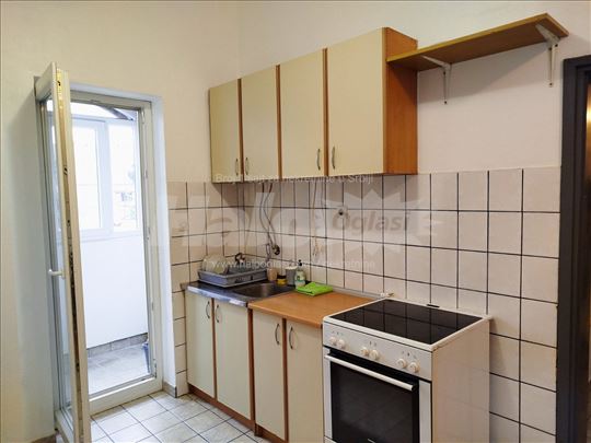 Stan Autokomanda 49m2