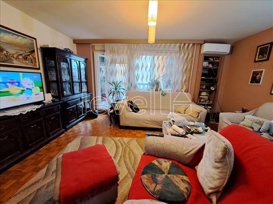 Stan,Novi Sad,Novo Naselje,kv: 66.00, € 165000