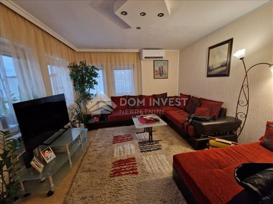 Stan od 125m2 u blizini centra Zemuna