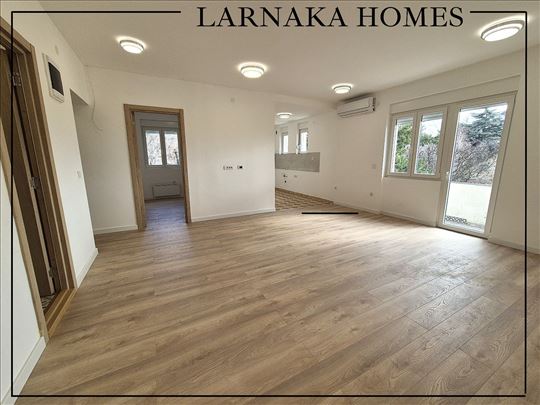 Zvezdara, Severni bulevar, renoviran, 4.0, useljiv