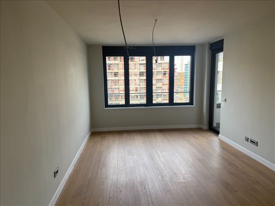 Airport Garden, neuseljavan, garaža, ID 25352