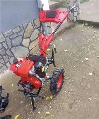 BENASI MOTOKULTIVATOR 8KS 2 I 3 BRZINE