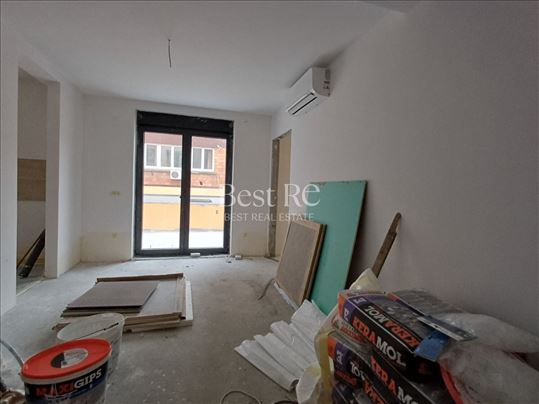 Funkcionalan stan u zgradi u izgradnji, Voždovac