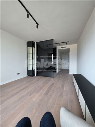 Garsonjera ultraluksuzna airport garden