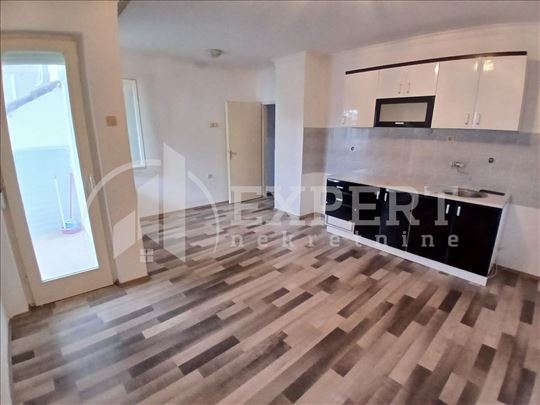 Izdaje se stan u Dornjoj Vrežini, 50m2