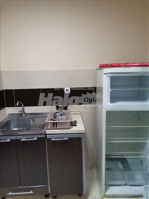 Izdavanje stana Vojvode Stepe 204