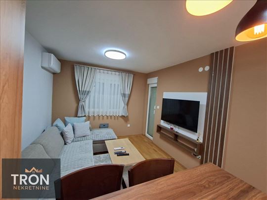 Jednosoban stan 39m2 - 200m od pijace