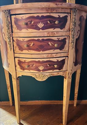 Komodа Engleska u intarziji 1930.