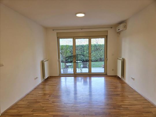 Odličan poslovni prostor