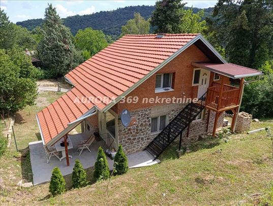 OdliČna KuĆa U Rakovcu - BeoČin