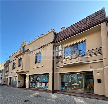 OPEN SPACE u strogom centru grada 158m2