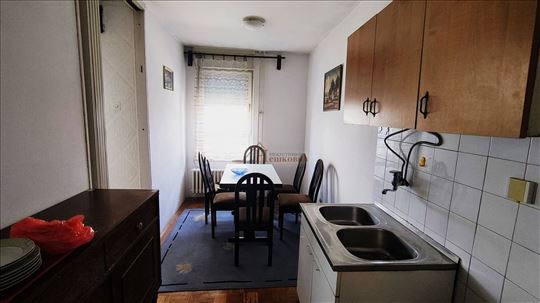 Vračar Vojislava Ilića 1,0 uknjižen 44(L) III spr