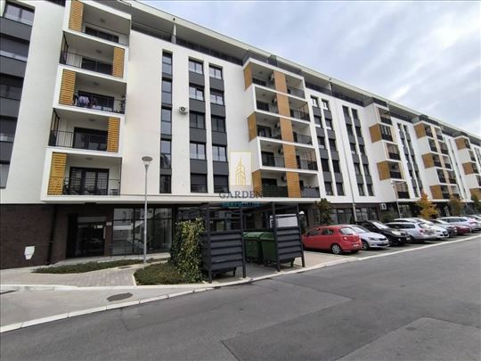 Zemunske kapije, uknjižen, trosoban stan