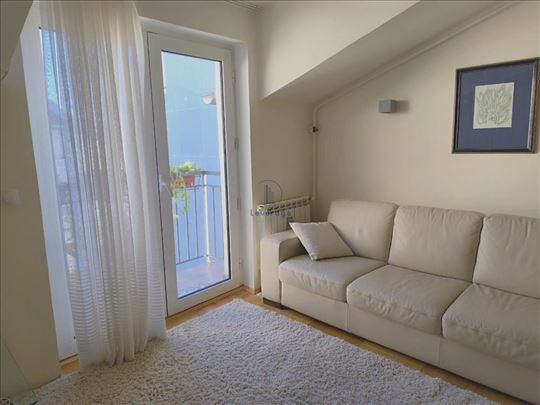 Đeram, Vojvode Savatija, pet-frindly, 64 m2