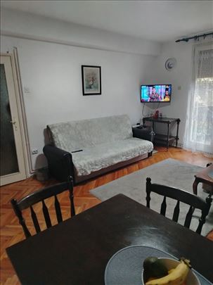 Dvosoban stan na Bubnju, dve terase, II sprat