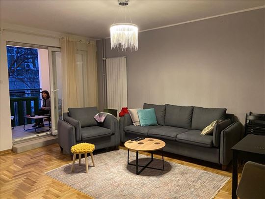 Gundulićev venac, renoviran, lepo sređen, ID 25302