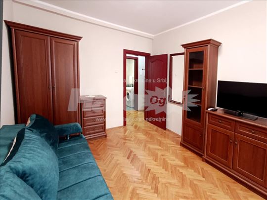Izdaje se jednosoban stan od 38 m² – Sajmište
