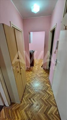 Na prodaju dvosoban stan u Somboru – Nova Selenča