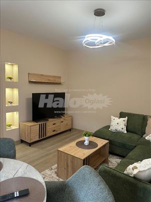 Stan za izdavanje 68m2 Benske bare