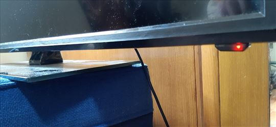 TV FOX 40DLE172 nema sliku i ton