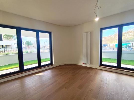 Banovo Brdo Residence, poslovni prostor 157m2 ID#2