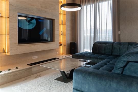 Centar novogradnja 60m2+40m2T