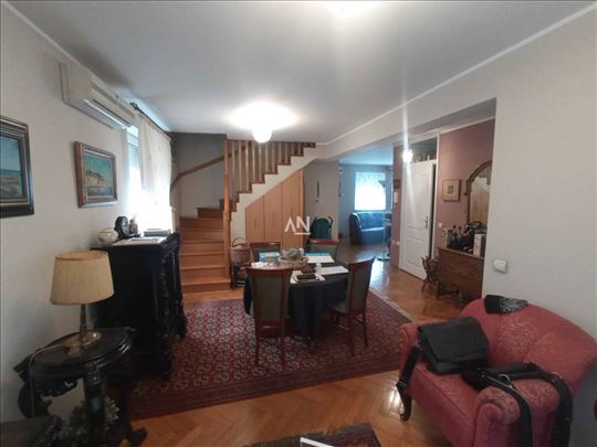 Čukarica, Banovo brdo, Mladenovačka, 140m2, duplex