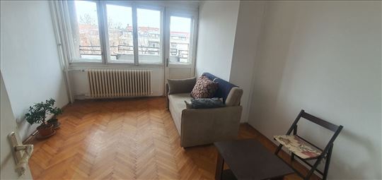 Dvoiposoban 48+2 T. Mileševska kod BDPa