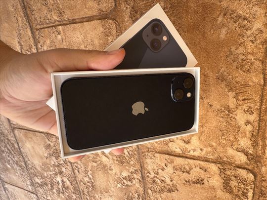 iPhone 13 128 gb kao nov 100% baterija