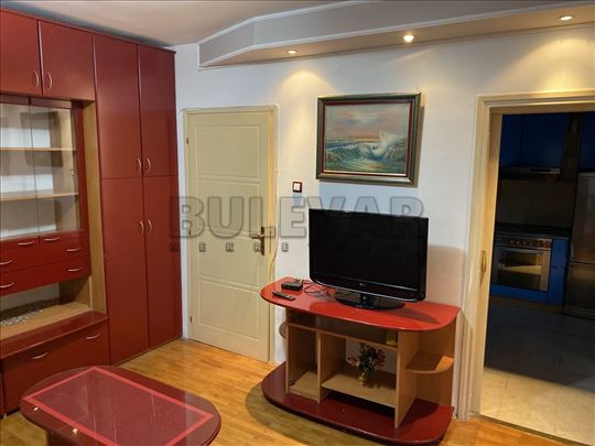 Izdaje se stan kod Čaira