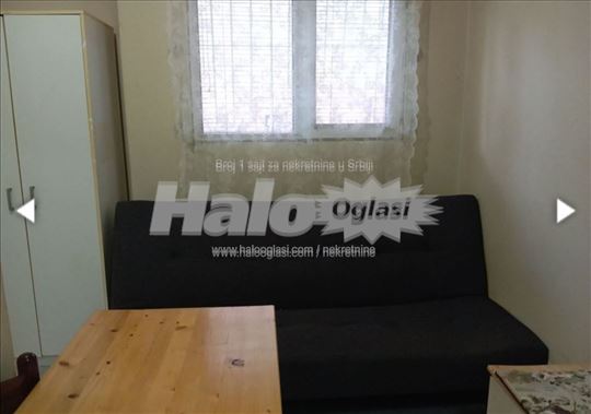 Izdajem garsonjeru u Rakovici