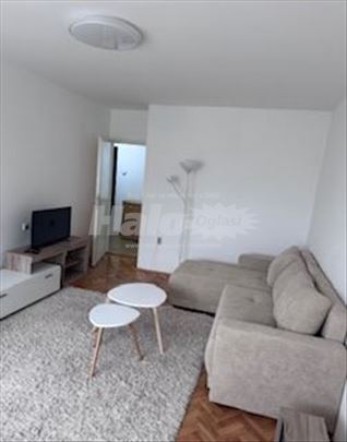 Izdajem stan kod Gradske bolnice