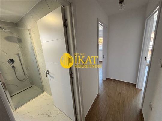 Izuzetan dupleks stan, SC Olimp 65m2 + pdv