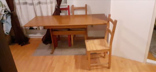 Kvalitetan Drveni sto na Rasklapanje