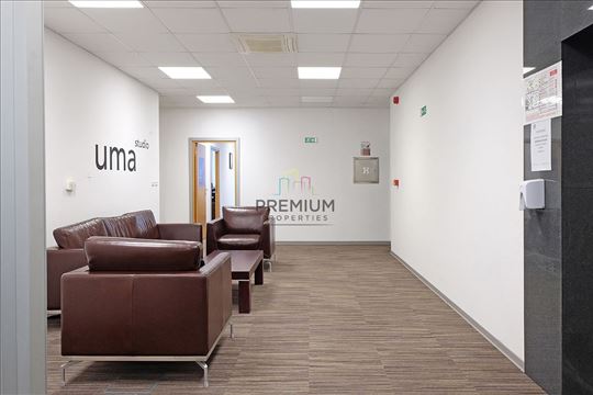 Poslovni prostor – 379 m² |  Funkcionalan | garaža