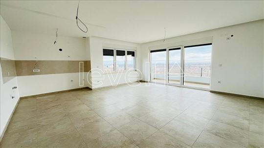 Stan,Sremska Kamenica,Sremska Kamenica,kv: 95.00, 