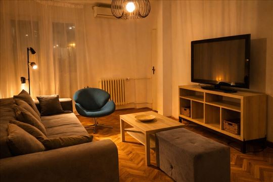 Stari grad centar 3.0 namešten