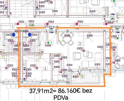 Vrh, Novo, Sa spavacom sobom